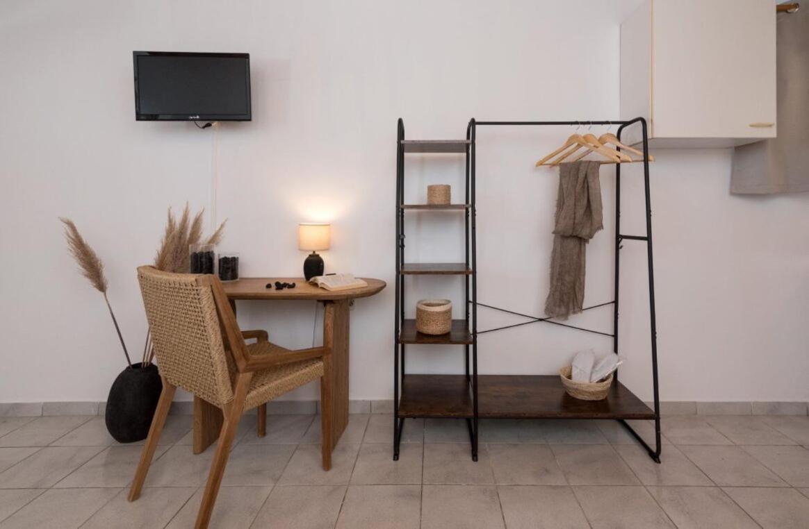 Kanelis Studios & Suites Mytakas 外观 照片