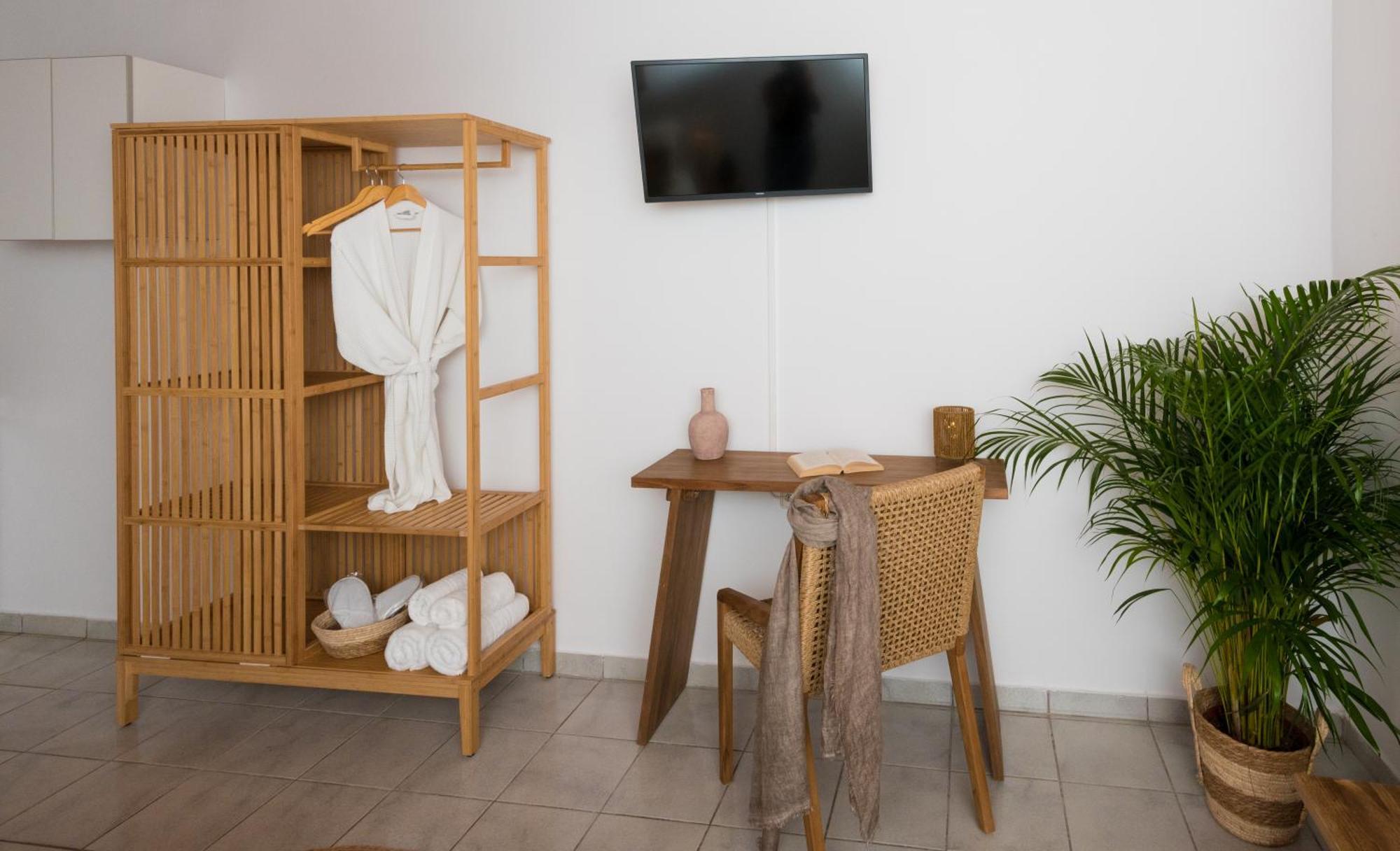 Kanelis Studios & Suites Mytakas 外观 照片